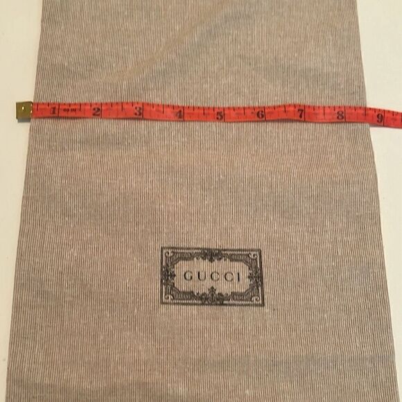 Gucci Tall Rectangular Dust Cover Earthy Beige Classic Spellout Logo Storage Tra - Picture 5 of 5